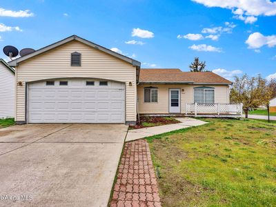 1002 E Saint Elias Ct