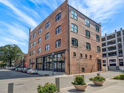 262 Wagner Pl APT 302