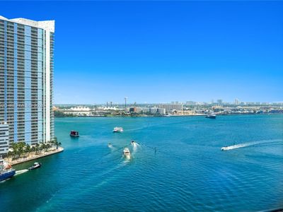 901 Brickell Key Blvd APT 1807