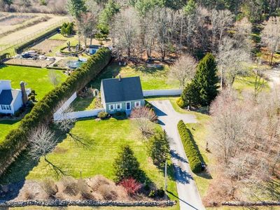 595 Old Westport Rd
