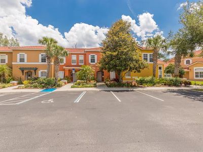 2743 Sun Key Pl