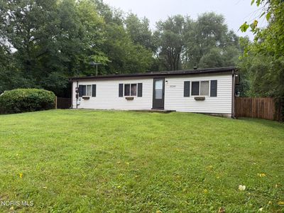 10245 Angola Rd