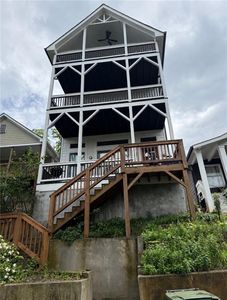 161 Little St SE
