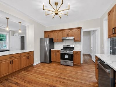 32 Cushman Rd