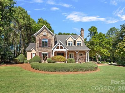 176 Vineyard Dr