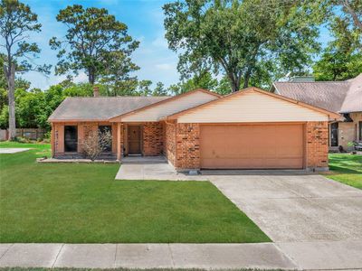 2614 Hummingbird Ln