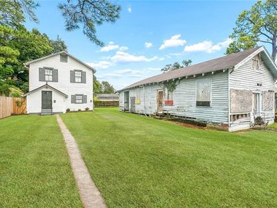 1418-24 Behrman Ave