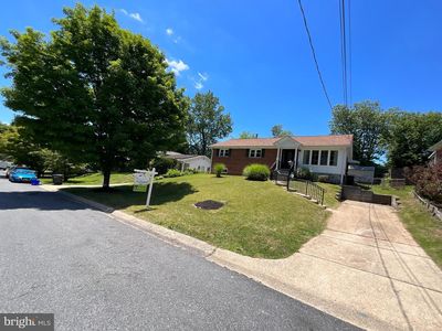 10708 Meadowhill Rd
