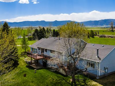36 Whitetail Ln