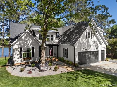 125 Lakeview Cir