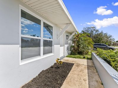 276 NE Summer Road