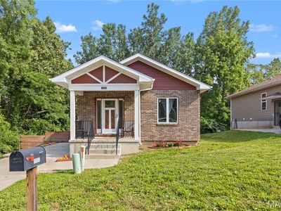 10068 Lookaway Dr