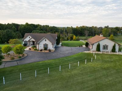 4942 Bridle Path LANE