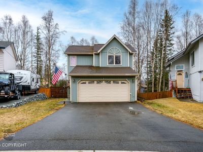 18132 Misty Falls Cir