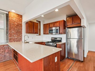 6701 Boulevard E #A1