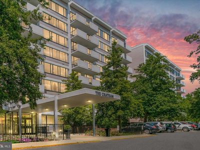 4501 Arlington Blvd APT 807