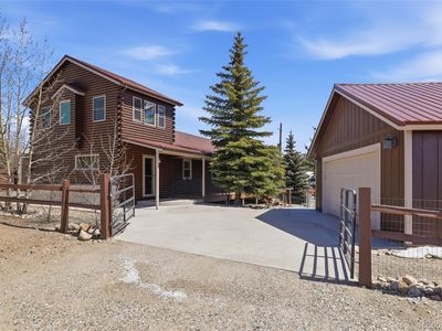 10 Marshal Duggan Drive