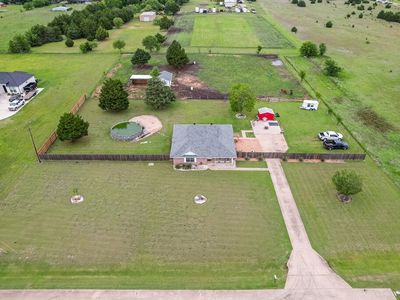 339 Meadow Ln