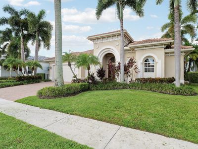 807 Floret Drive
