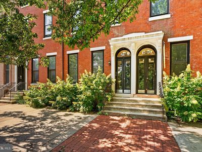 Property at 1828 Green St APT 3R, Philadelphia, PA