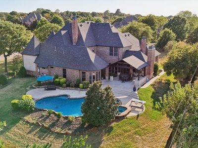 1617 Overlook Ter