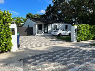 1731 SW 74 Avenue Rd