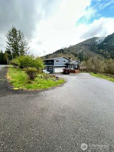 431 Highland Valley Road