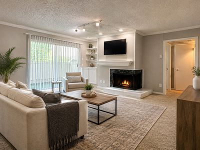7832 Royal Ln APT 211