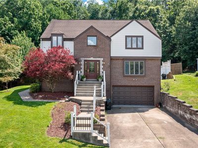 104 Oakwood Dr