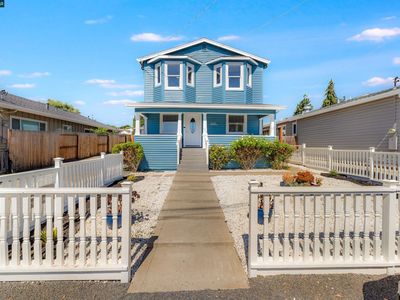 1243 Plaza Dr