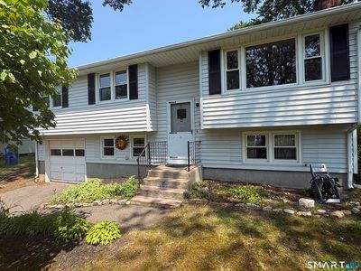 Property at 34 Berkeley Place, Newington, CT