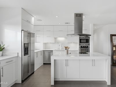 1901 E MISSOURI Avenue #205