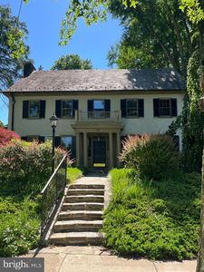 716 Greenhill Ave