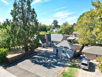 2905 Garfield Ave