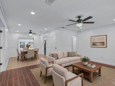 9 Linda St