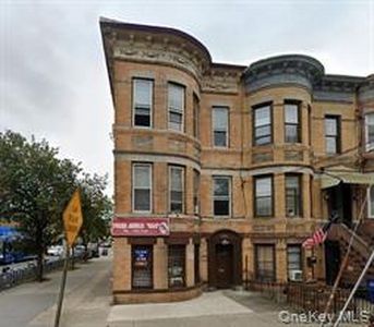 6098 69th Ave