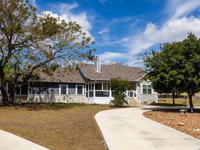 219 Victoria Dr