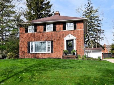 2408 Lalemant Rd