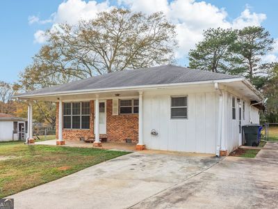 1190 Crestview Cir NE