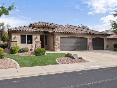3934 Brenna Dr