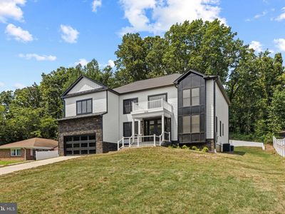 7225 Barry Rd