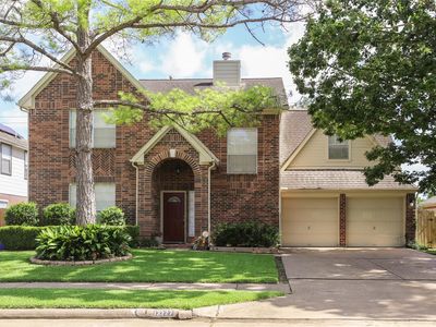 13327 Lynnville Dr