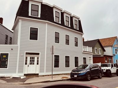 806 Saratoga St