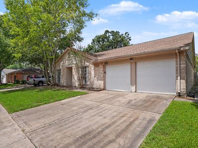 2423 Crooked Ln