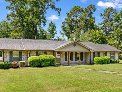 2623 Valley View Dr