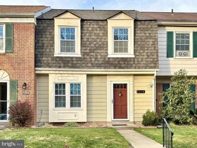6518 Yadkin Ct