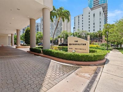 2475 Brickell Ave APT 1805