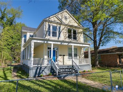 3418 Carolina Ave