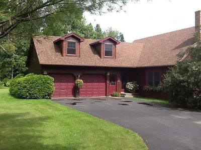 1851 Valley Rd