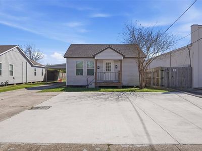 237 Lucille St
